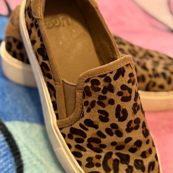 UGG Kids Tan Leopard Slip-On Sneakers - Picture 1 of 2